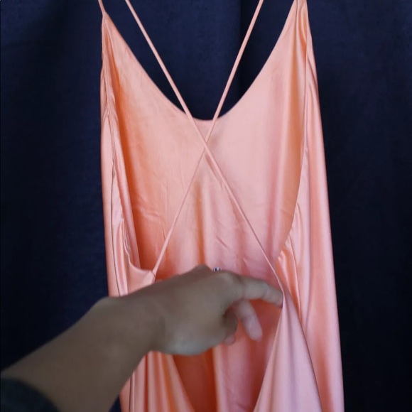 SOLD Olivia von Halle Remy peach coral silk slip - Picture 9 of 12